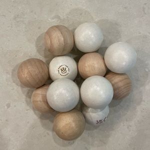 SOLD 🧸 Manhattan Toy Natural Classic Baby Beads